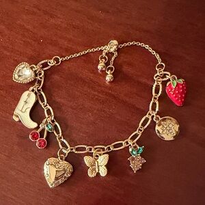 Gold Charm Bracelet from Buckle